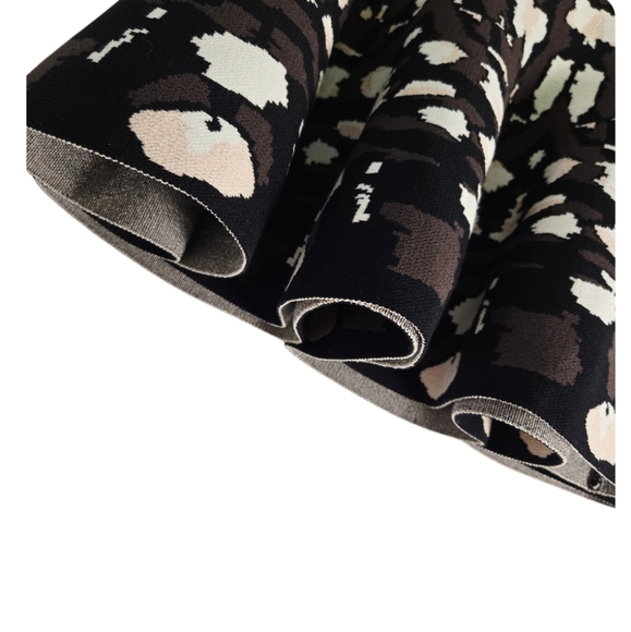 Express New Body Contour High Waist Stretch Curl Hem Brown Black Skirt Small - Picture 4 of 11